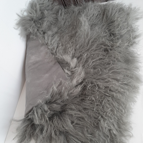 Williams Sonoma Genuine Mongolian 20" Pillow Cover Gray - Picture 2 of 11